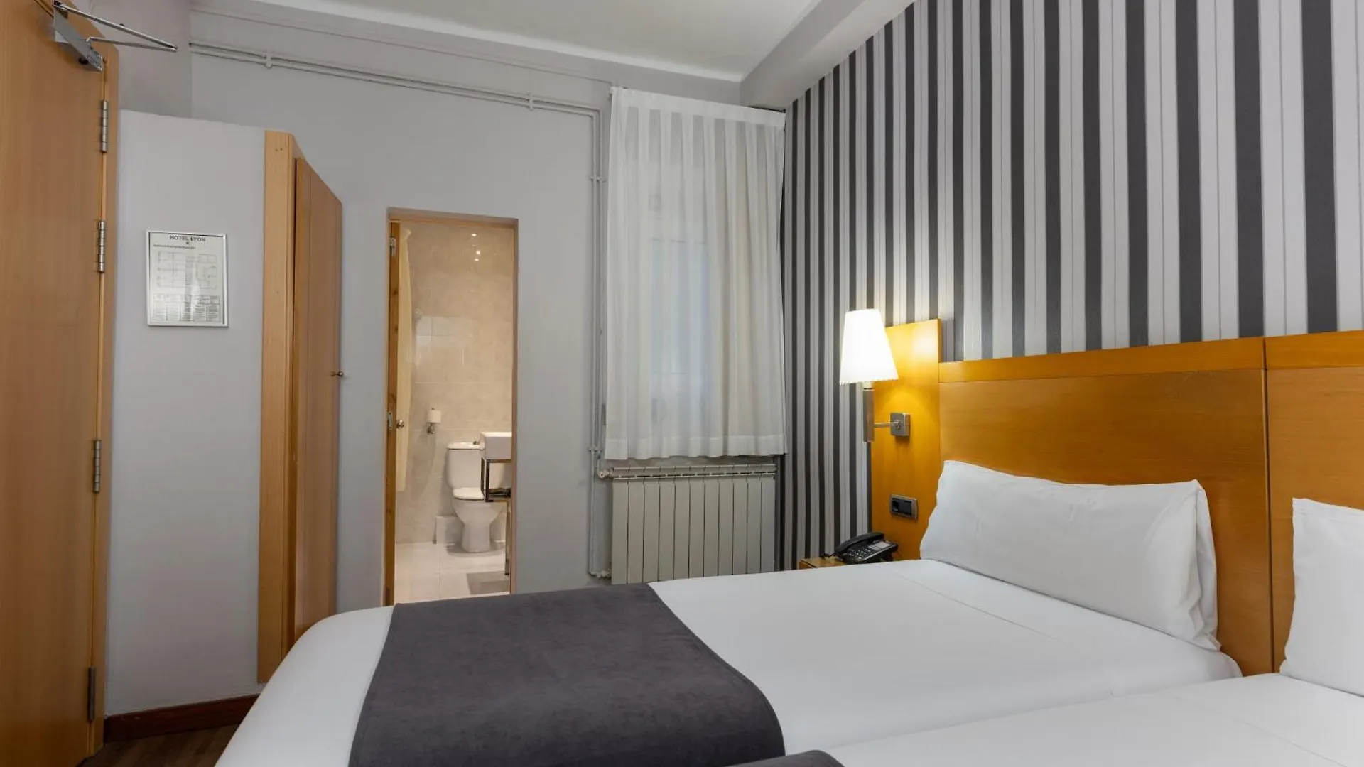 Hotel Lyon Barcelona España
