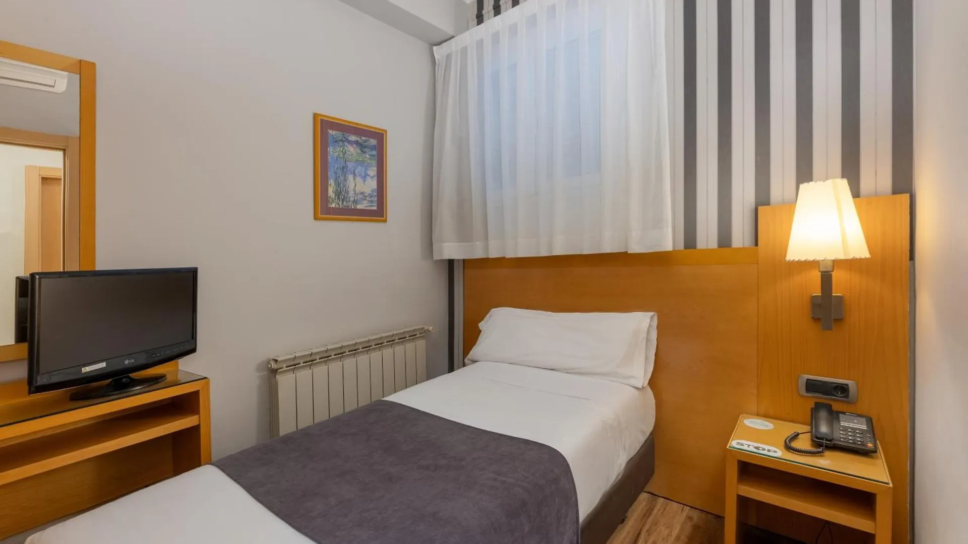 Hotel Lyon Barcelona