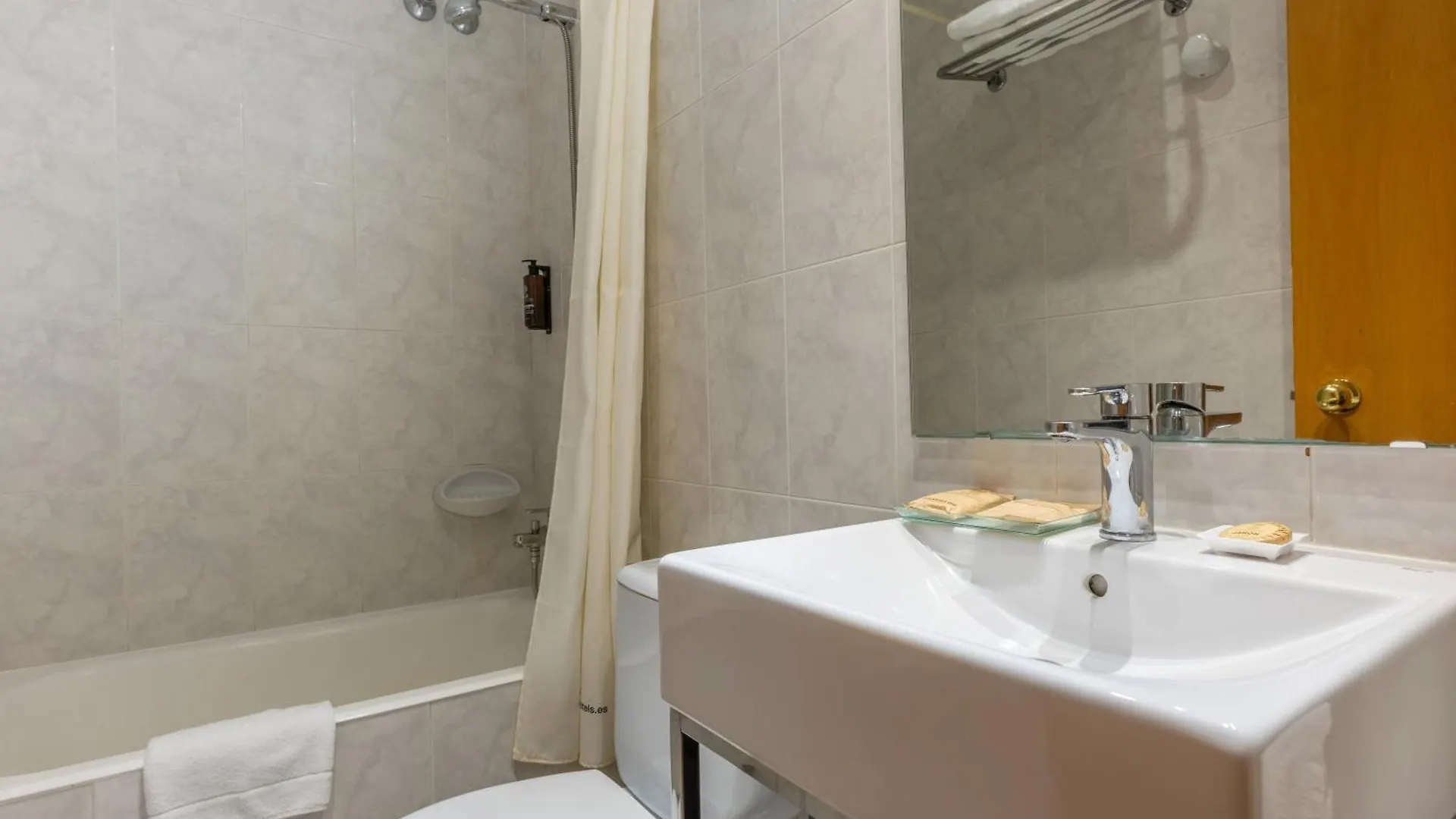 Hotel Lyon Barcelona